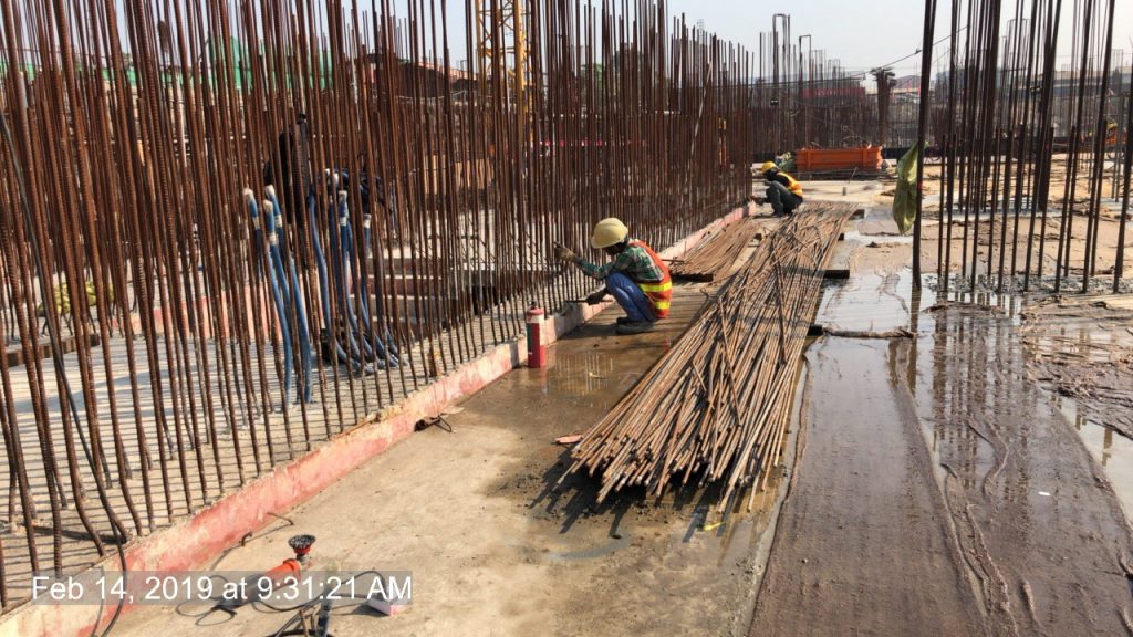 core-wall-rebar-cleaning-at-block-101-b1-slab