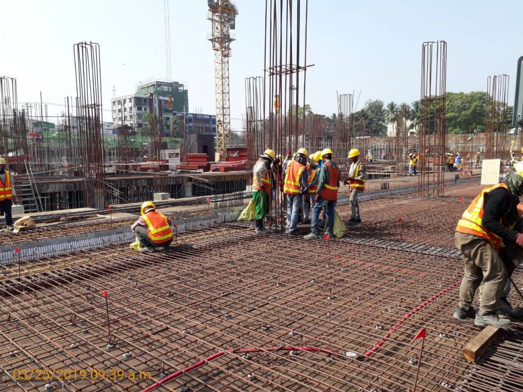 b1-column-rebar-repairing-work-at-block-102