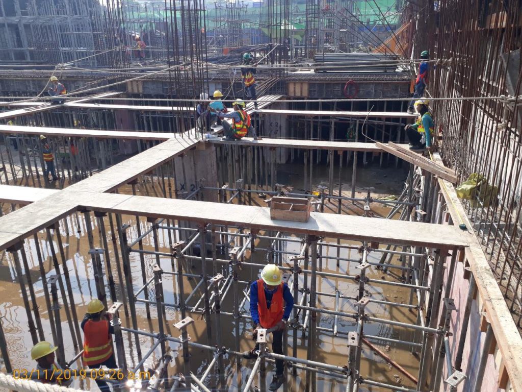 b1-beam-formwork-installation-at-p15-area-access-way-2