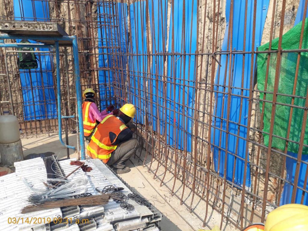 bw1-rebar-installation-work-near-101-corner