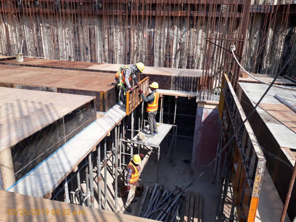 block-103-b1-beam-formwork-installation-work