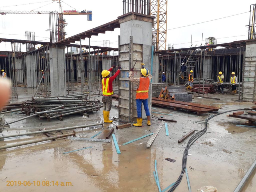 b1-parking-column-fw-dismantling-at-access-way