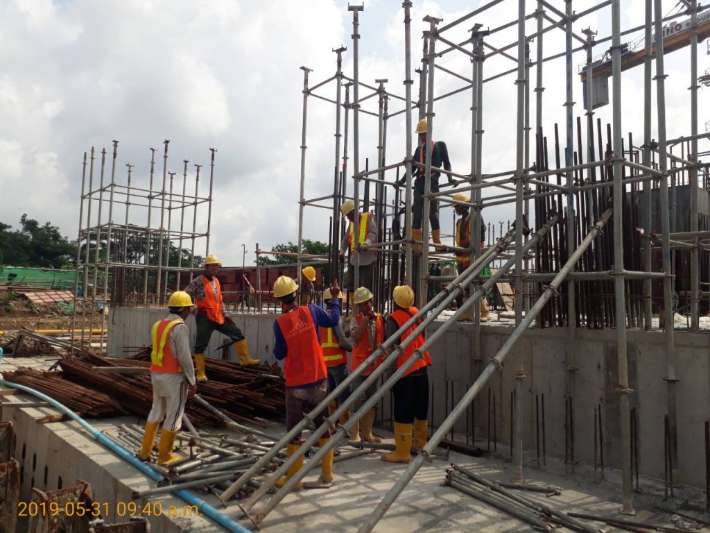 block-101-gf-column-scaffolding-work