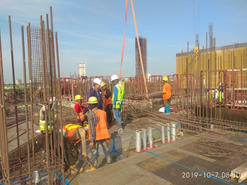 block-104-4f-slab-rebar-work