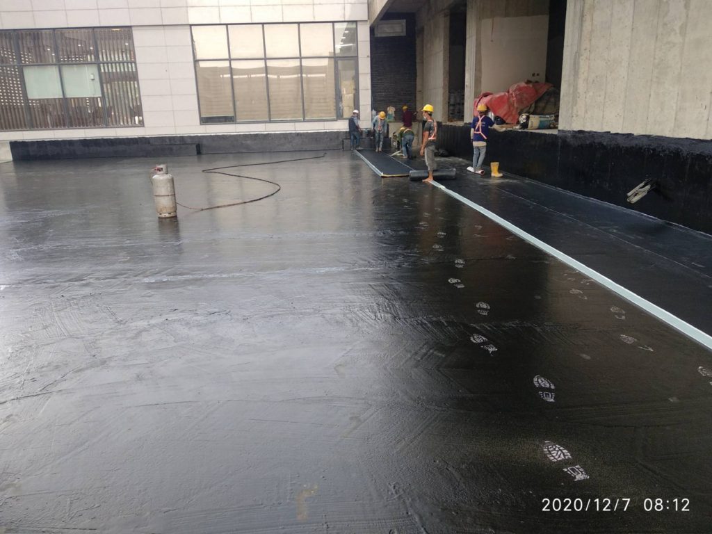 water-proofing-working-at-between-101-and-104-ground-floor