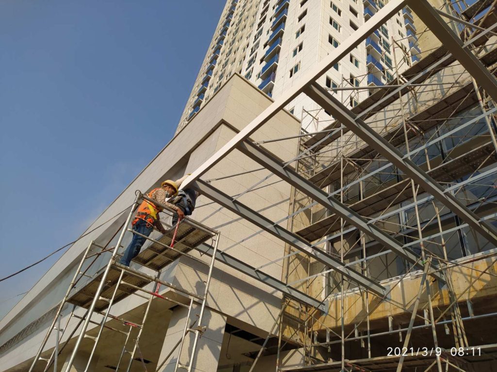 shop-canopy-paint-repair-by-ozi