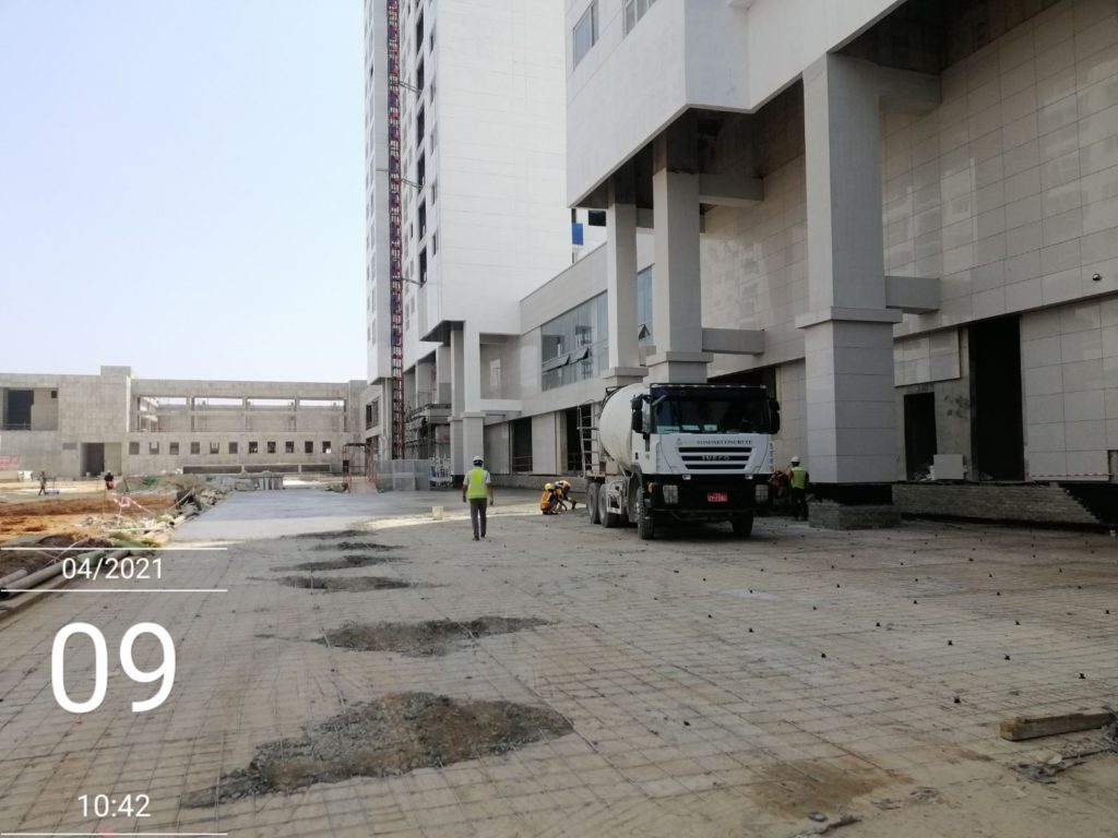 ground-floor-access-way-plain-concrete-casting-50m%c2%b3-going-on
