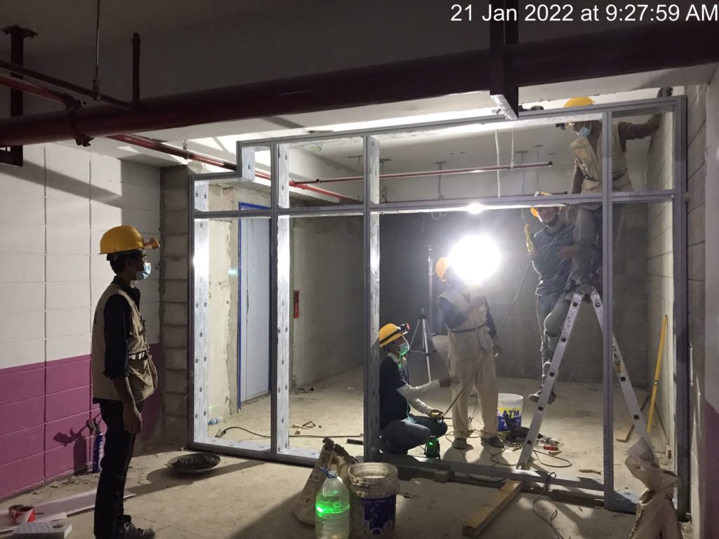 blk104b2-aluminium-door-frame-installation-at-shop-entrance-by-jueun